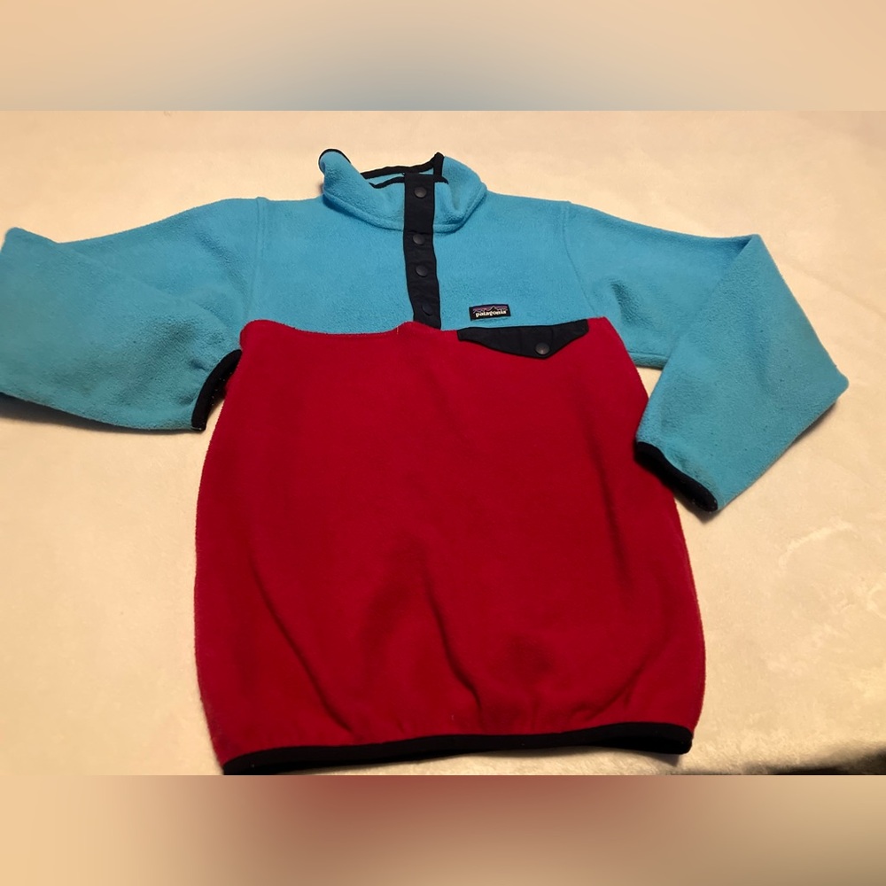 Blue and Dark Pink Fleece Pullover